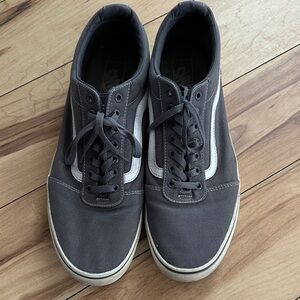 Vans- Men's Sneakers